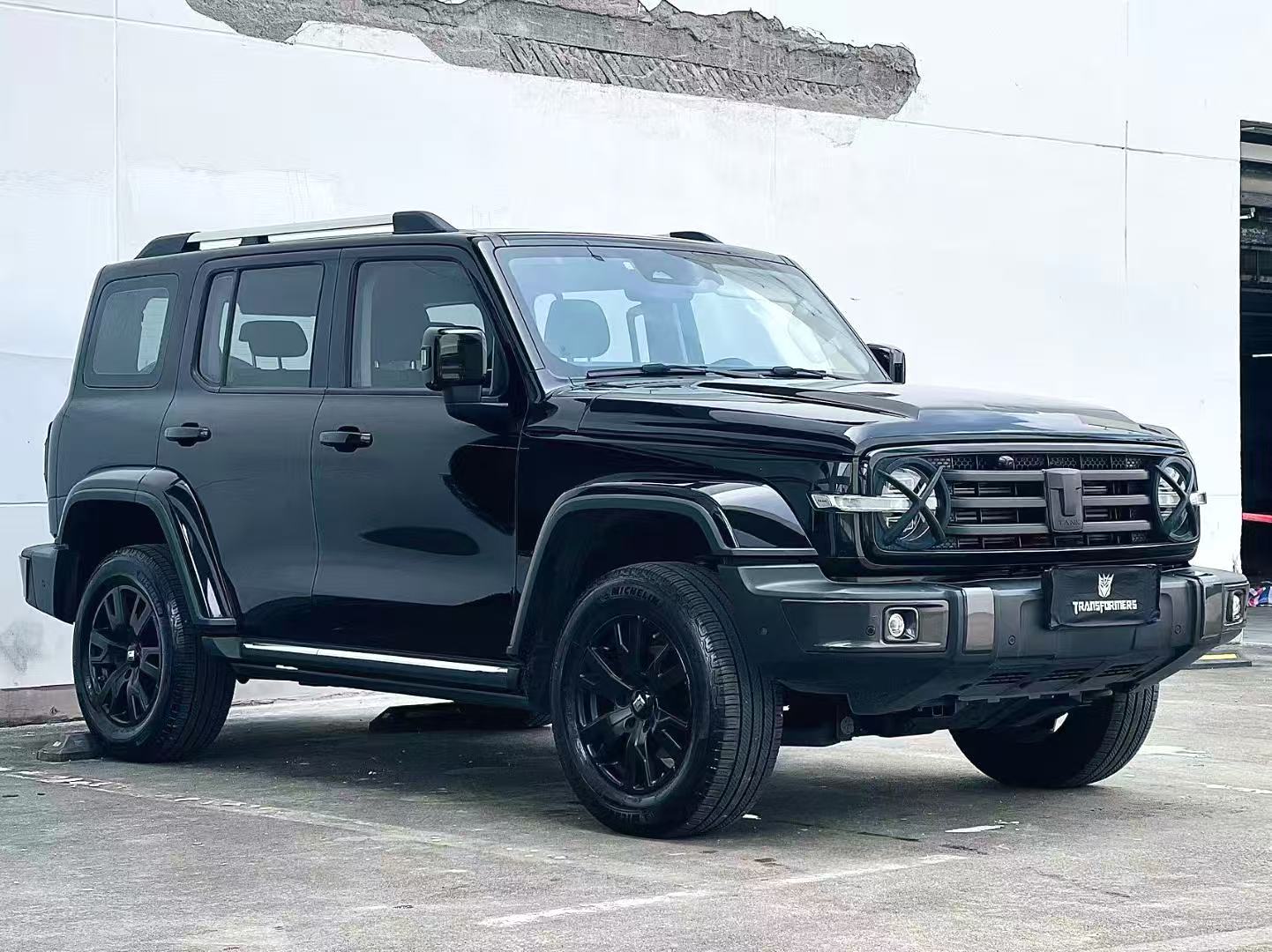 The 2023 Tank 300 2.0T City Edition is very stylish with an automatic transmission