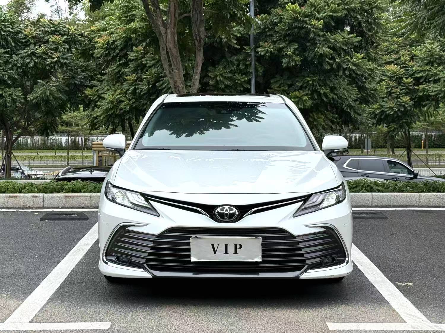 Toyota Camry 2021 2.0 CVT Luxury Edition Automatic Transmission