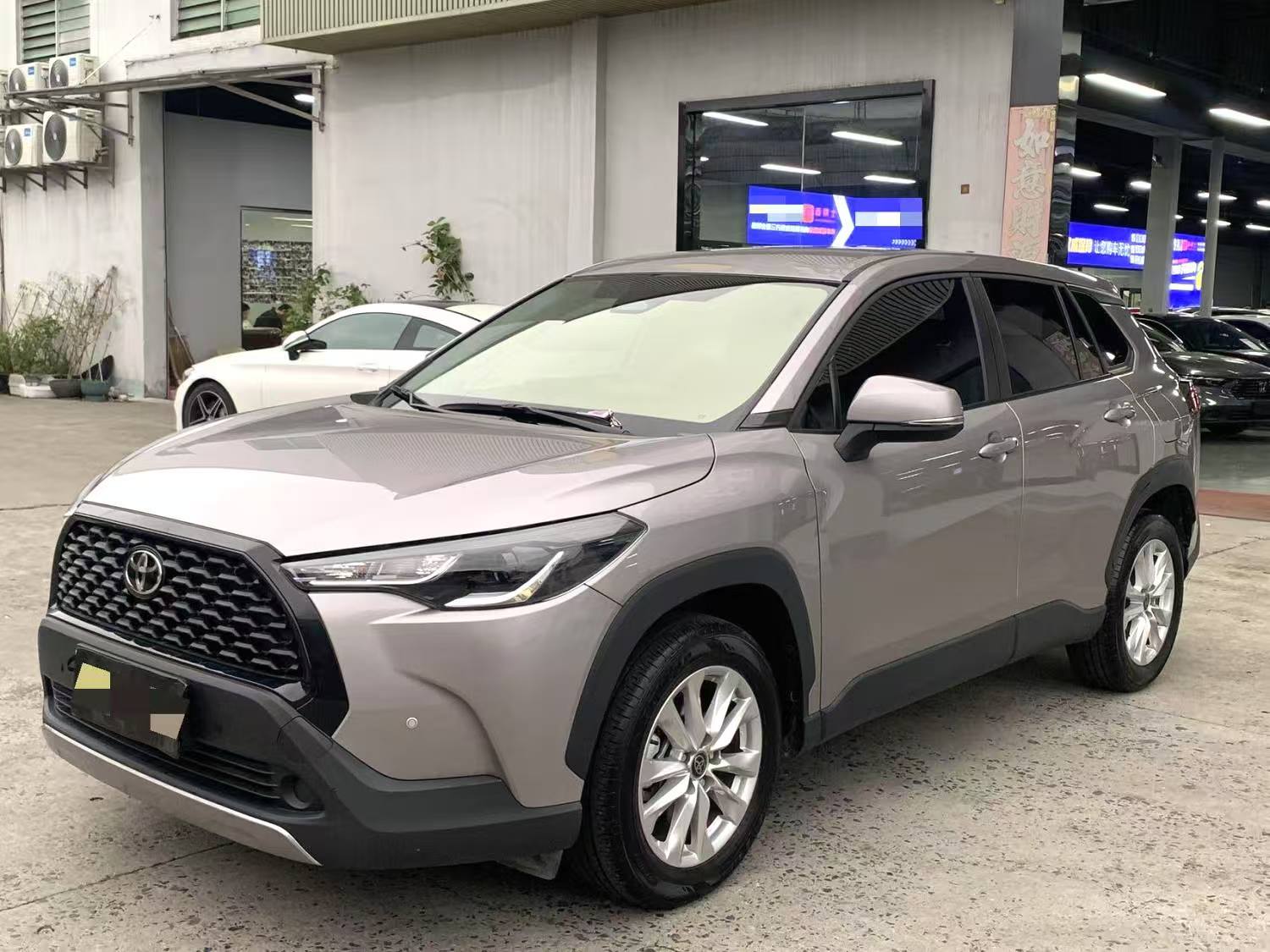 Toyota Corolla Riso 2024 model, 2.0 CVT, Premium Edition, Automatic Transmission