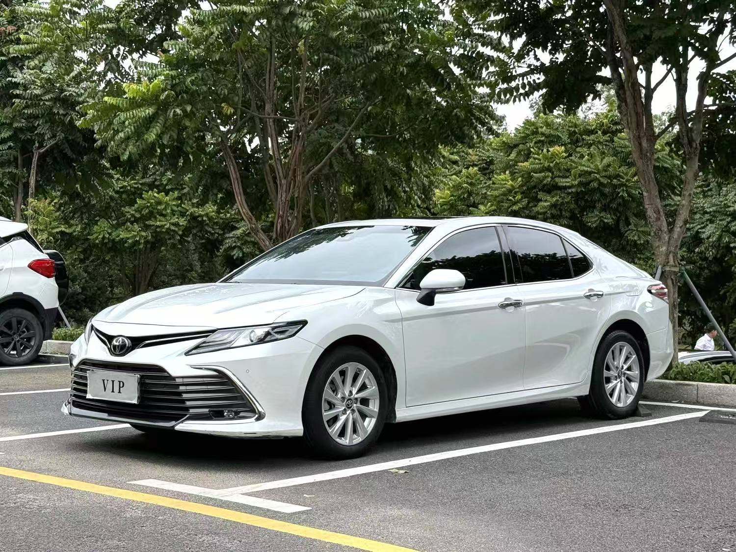 Toyota Camry 2021 2.0 CVT Luxury Edition Automatic Transmission