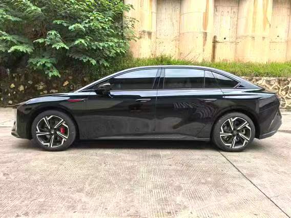 Hongqi EH7 760 pro 2024 Automatic Transmission model