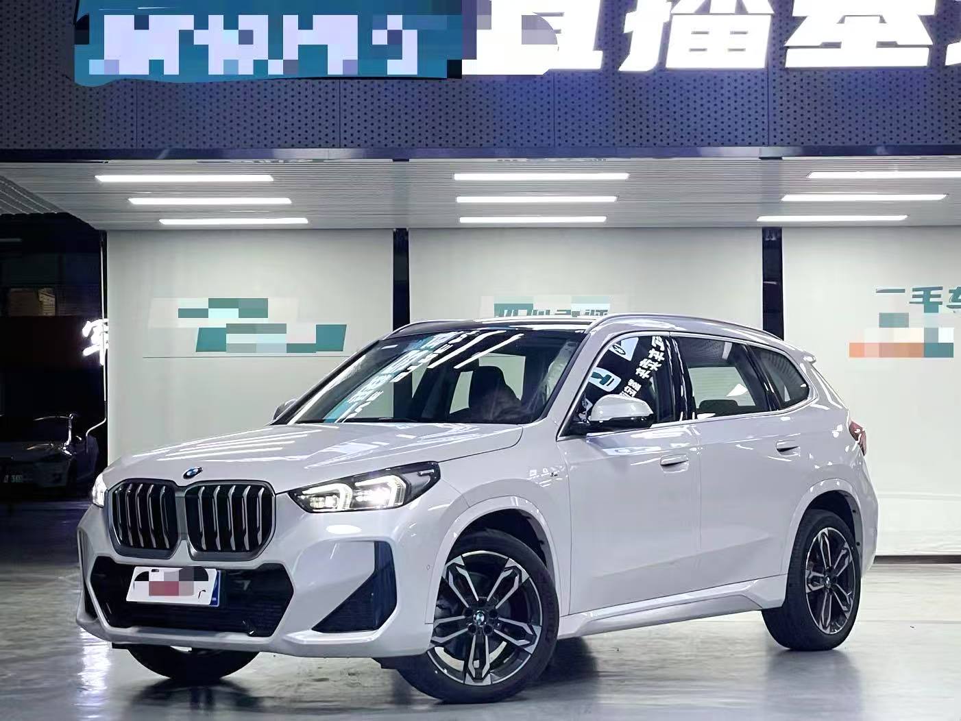 من طراز BMW X2024 1 SDrive25LI 2.0 TM