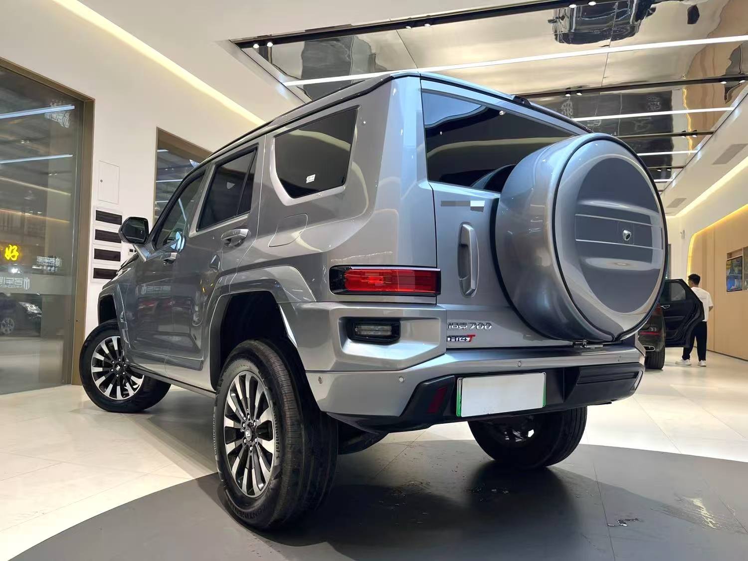 Tank 700 2024 Hi4-T 3.0T Extreme Edition Automatic Transmission