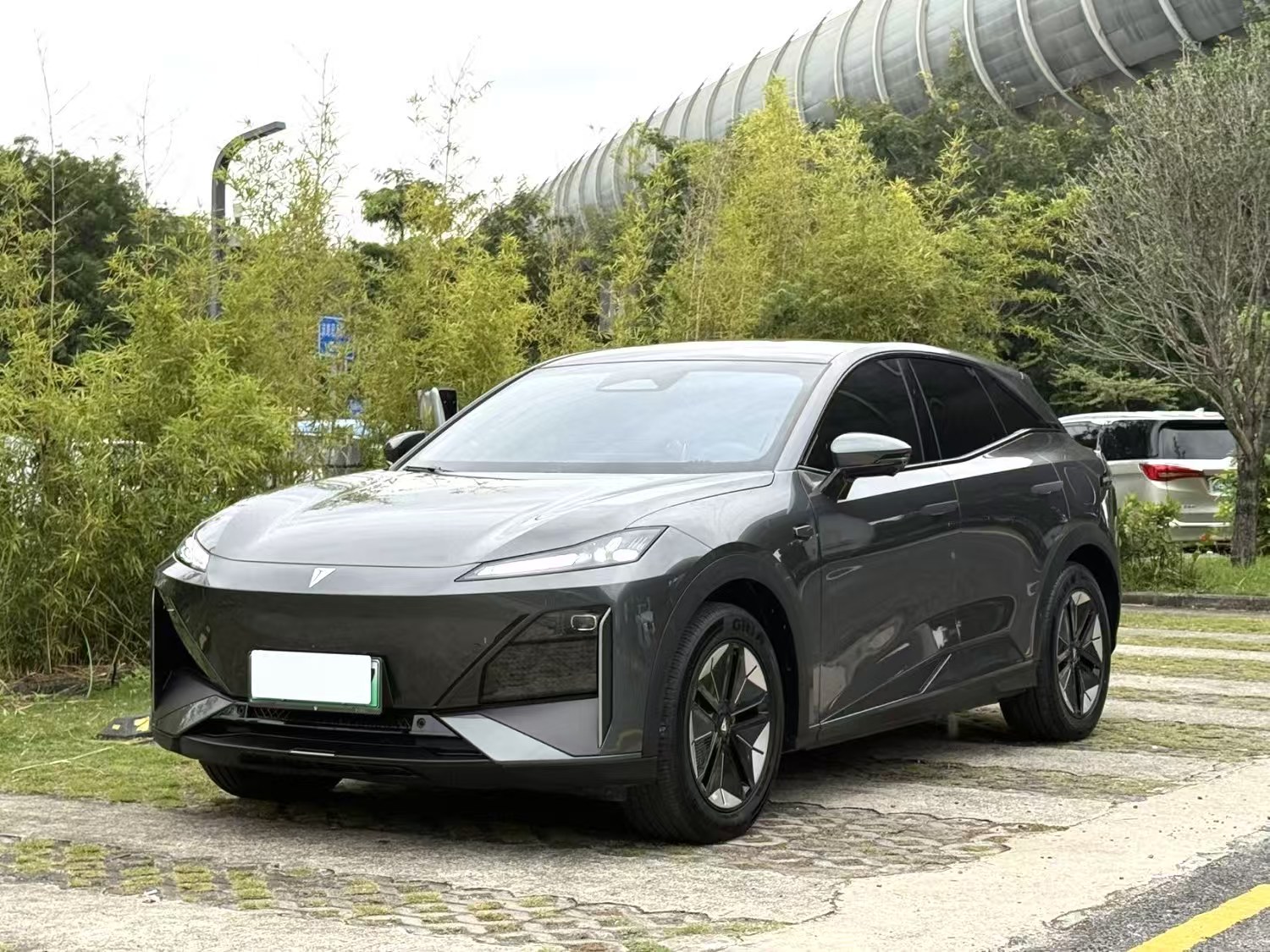 Changan Deep Blue 2025 S07 285MAX Gankun Intelligent Driving ADS SE Extended Range Edition Automatic Transmission