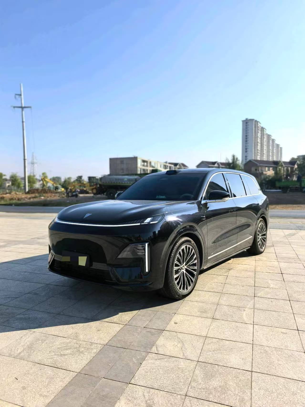 Changan Deep Blue 2025 S09 4WD Ultra+ High-end Customized Edition with Automatic Transmission