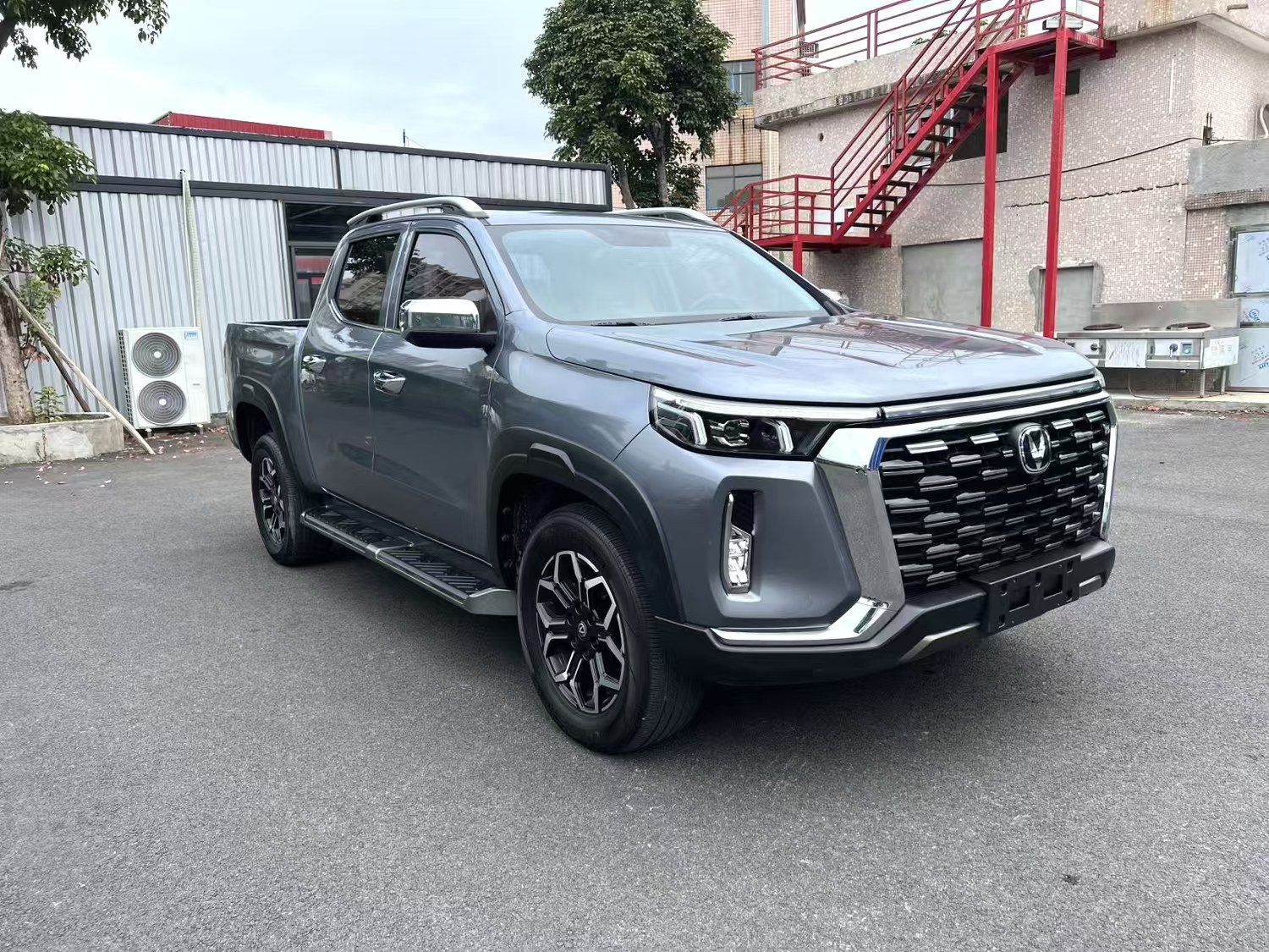 Changan Teramont 2.0T Four-Wheel Drive Gasoline Flagship Standard Box 2023 model