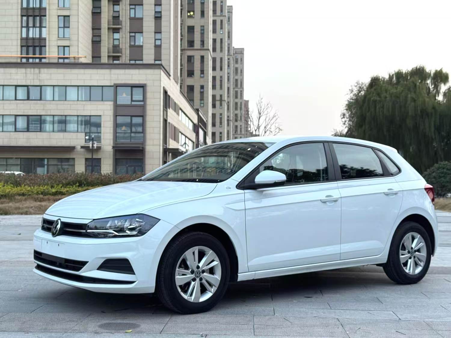 Volkswagen 2023 POLO Plus 1.5 Fun Edition (Facelifted) Automatic Transmission
