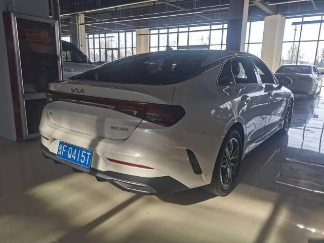 Kia 2021 K5 Kaiku 1.5T 270T CVVD Fashion Edition Automatic Transmission