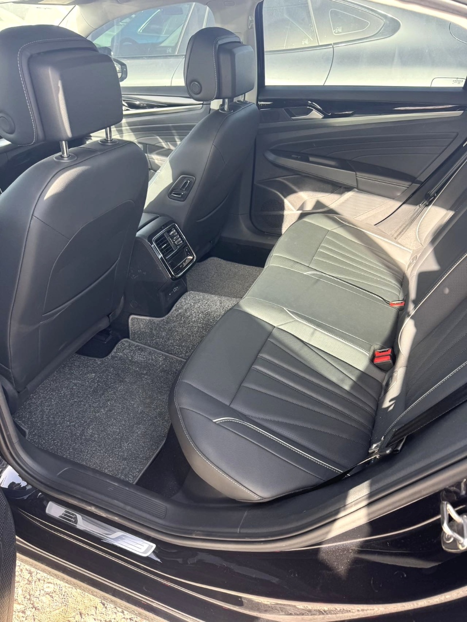 Volkswagen 2024 Passat 1.4TSI 280TSI Elite Edition Automatic Transmission