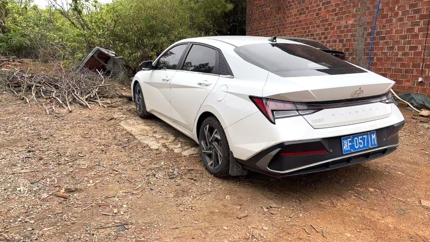 Hyundai 2023 Elantra - Sedan 1.5 Continuously Variable TOP Flagship Edition Automatic Transmission