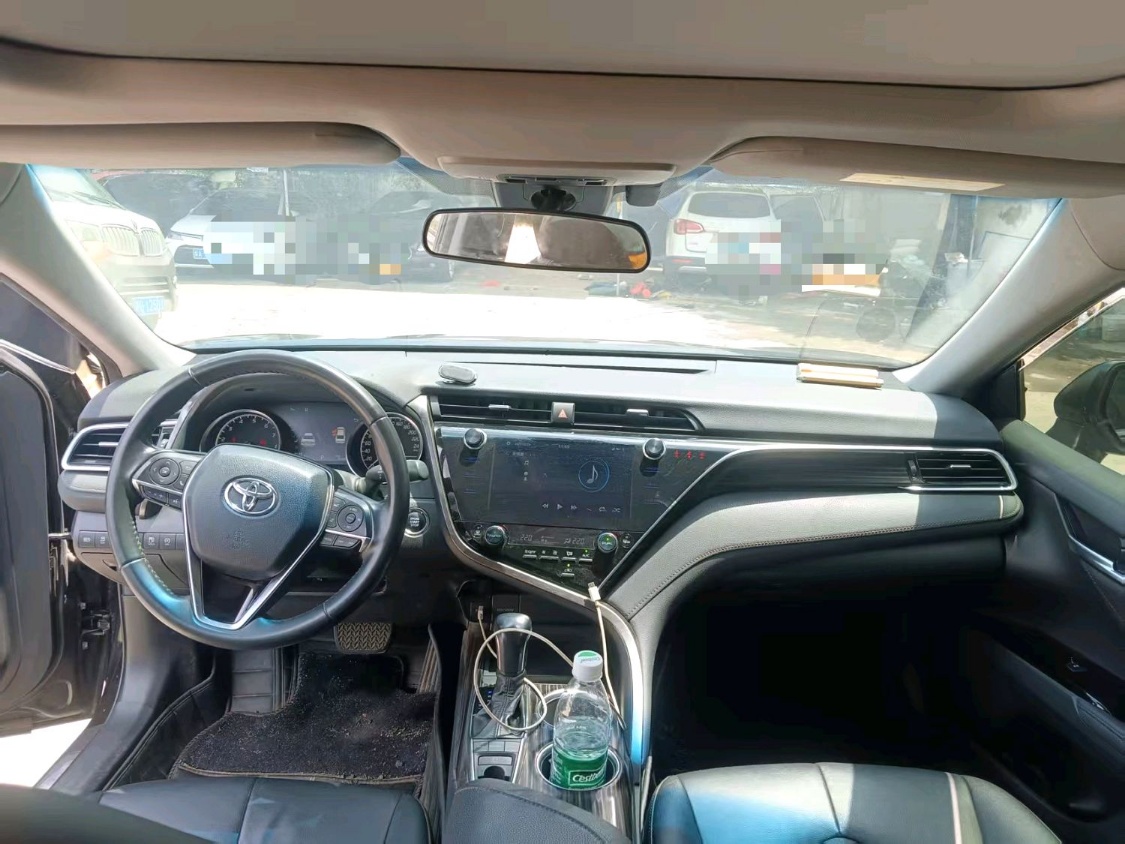 The 2019 Toyota Camry 2.5G Luxury Edition (facelifted) with automatic transmission