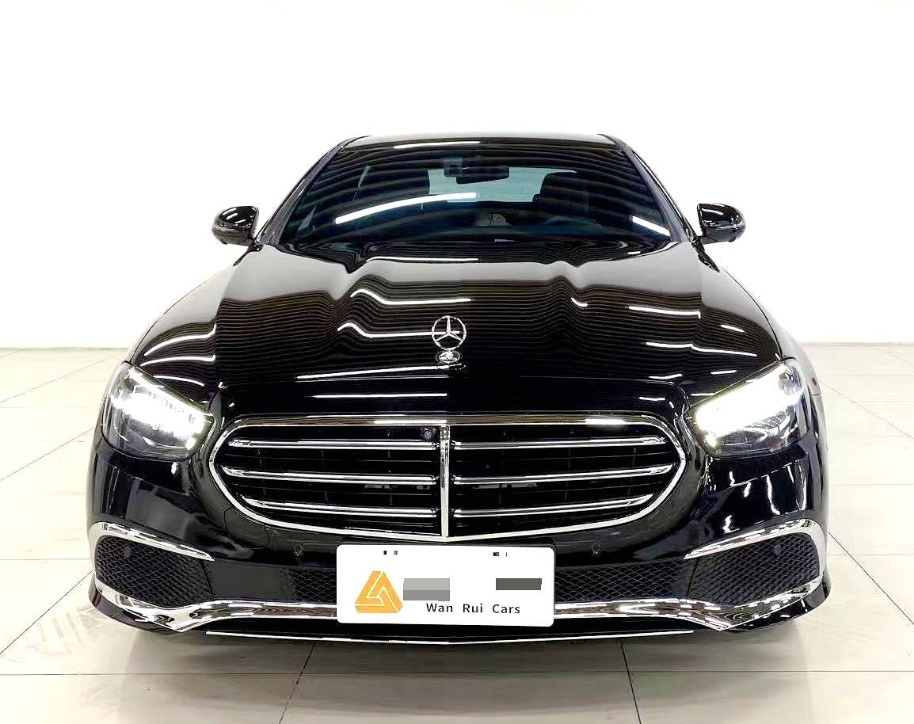 The 2021 Mercedes-Benz E-Class E-300 L 2.0T Sport Luxury Automatic transmission