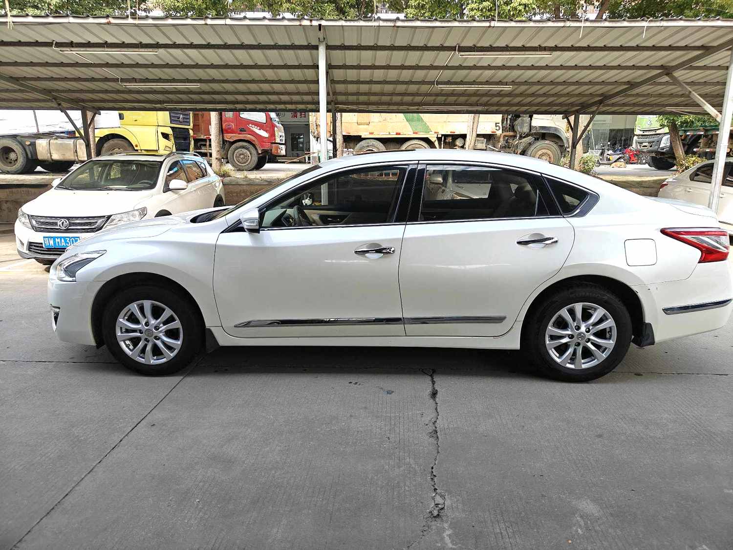 Nissan 2014 Teana 2.0 Continuously Variable XL Upper Technology Edition Automatic Transmission